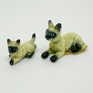 SOLD Vintage 90s Porcelain Mom Baby Siamese Cat Cats Kitten Pair Miniature